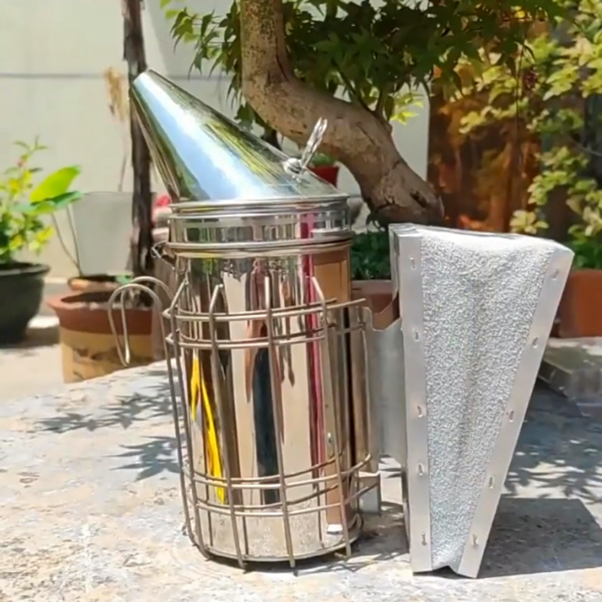 Beekeeping Stainless Steel Lea - Bee Smoker Tool 评论和价格